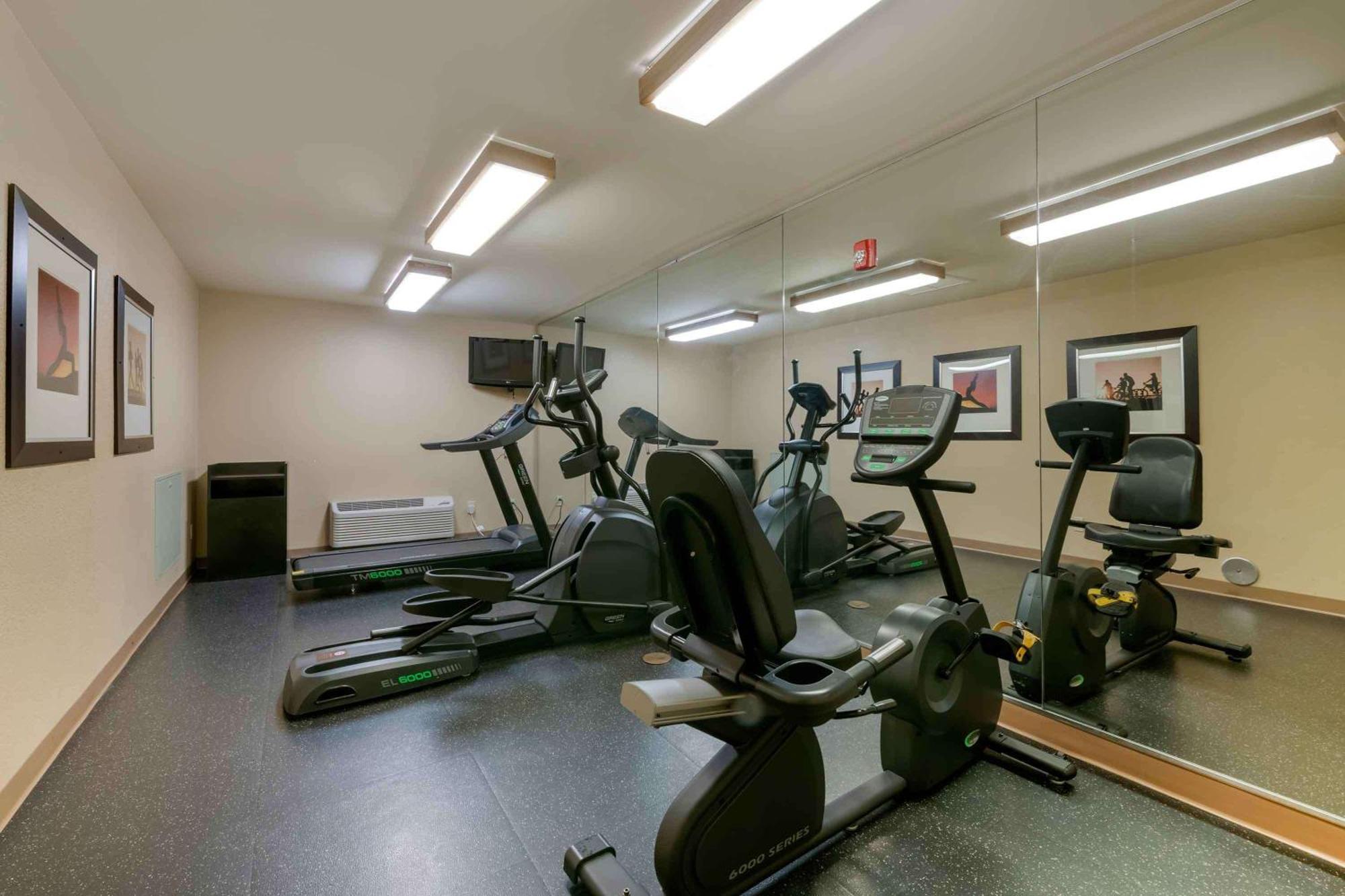 Extended Stay America Suites - Orlando - Convention Center - 6443 Westwood Williamsburg Екстериор снимка