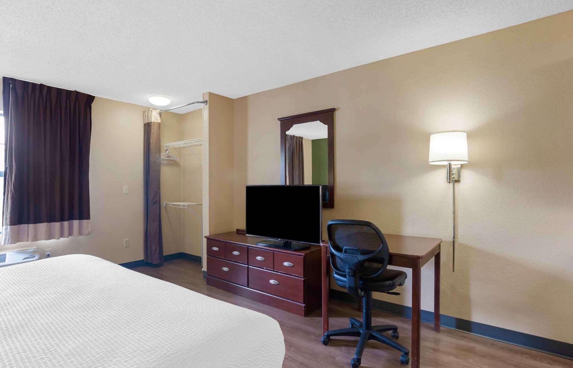 Extended Stay America Suites - Orlando - Convention Center - 6443 Westwood Williamsburg Екстериор снимка