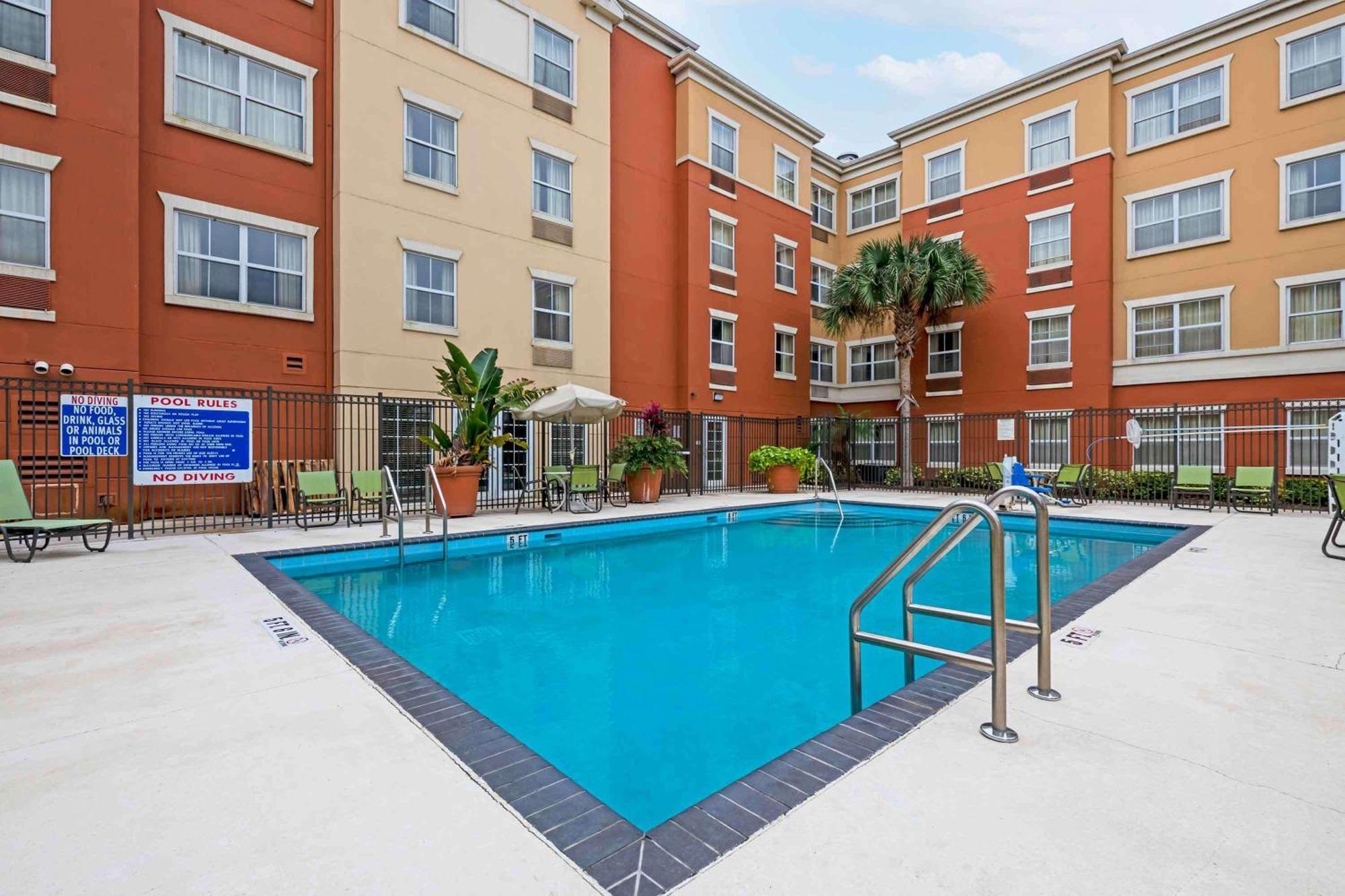Extended Stay America Suites - Orlando - Convention Center - 6443 Westwood Williamsburg Екстериор снимка