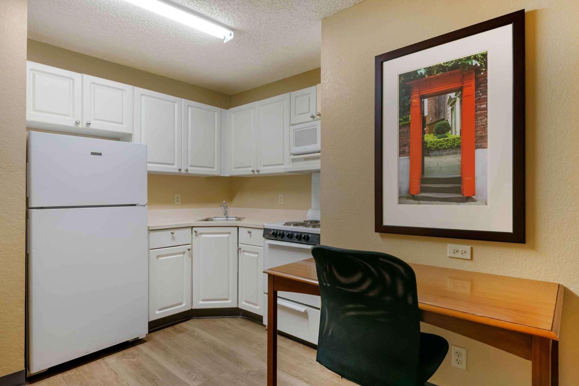 Extended Stay America Suites - Orlando - Convention Center - 6443 Westwood Williamsburg Екстериор снимка