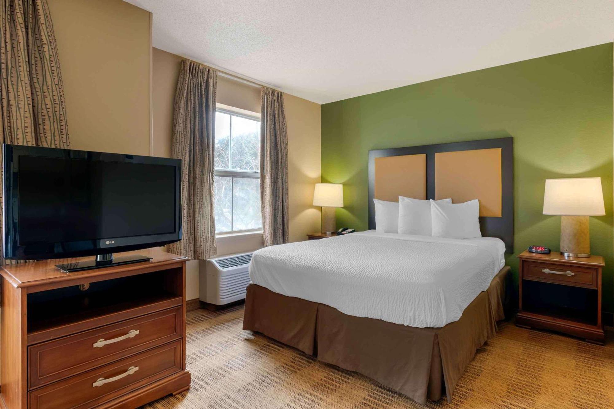 Extended Stay America Suites - Orlando - Convention Center - 6443 Westwood Williamsburg Екстериор снимка
