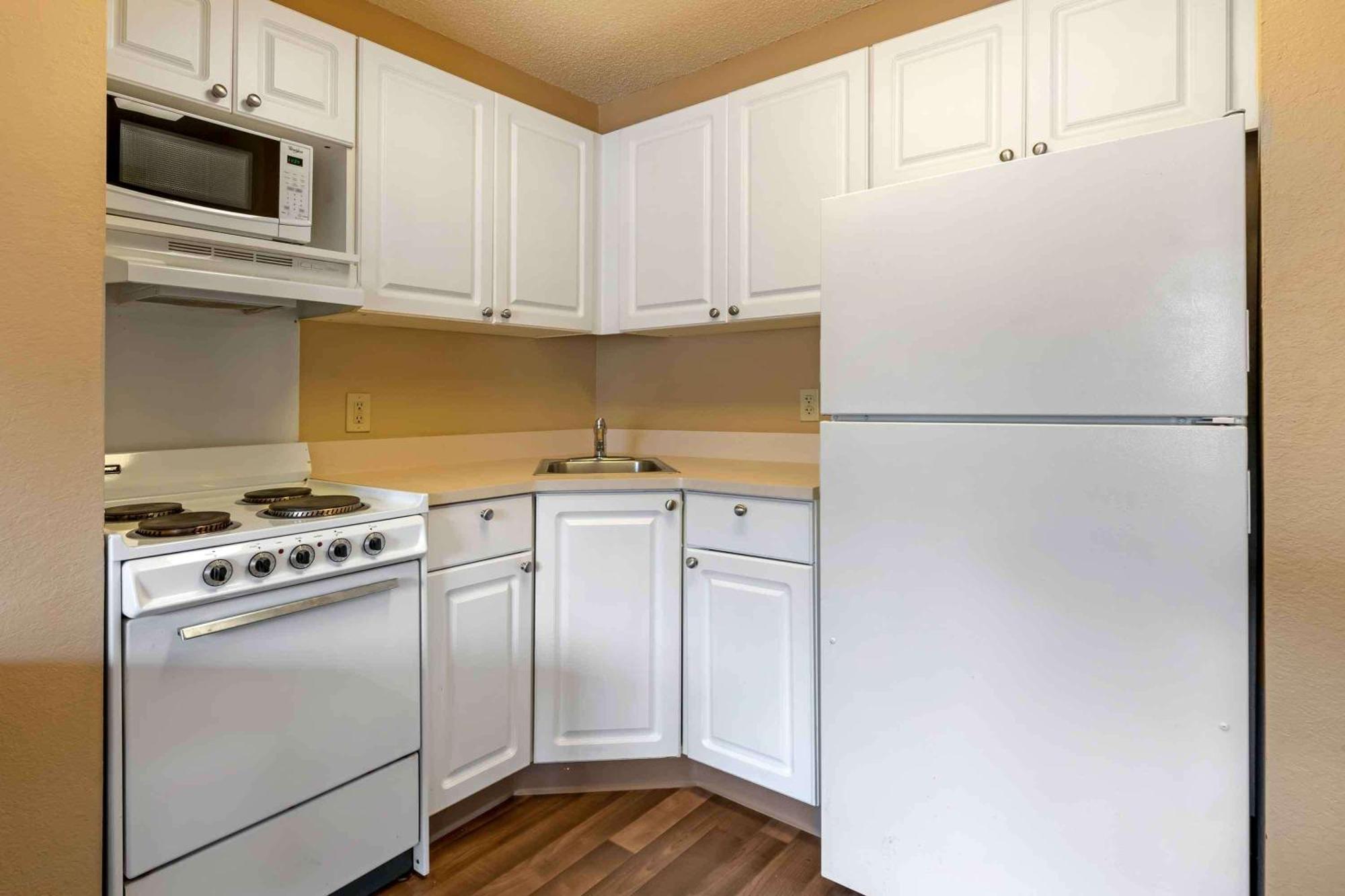 Extended Stay America Suites - Orlando - Convention Center - 6443 Westwood Williamsburg Екстериор снимка